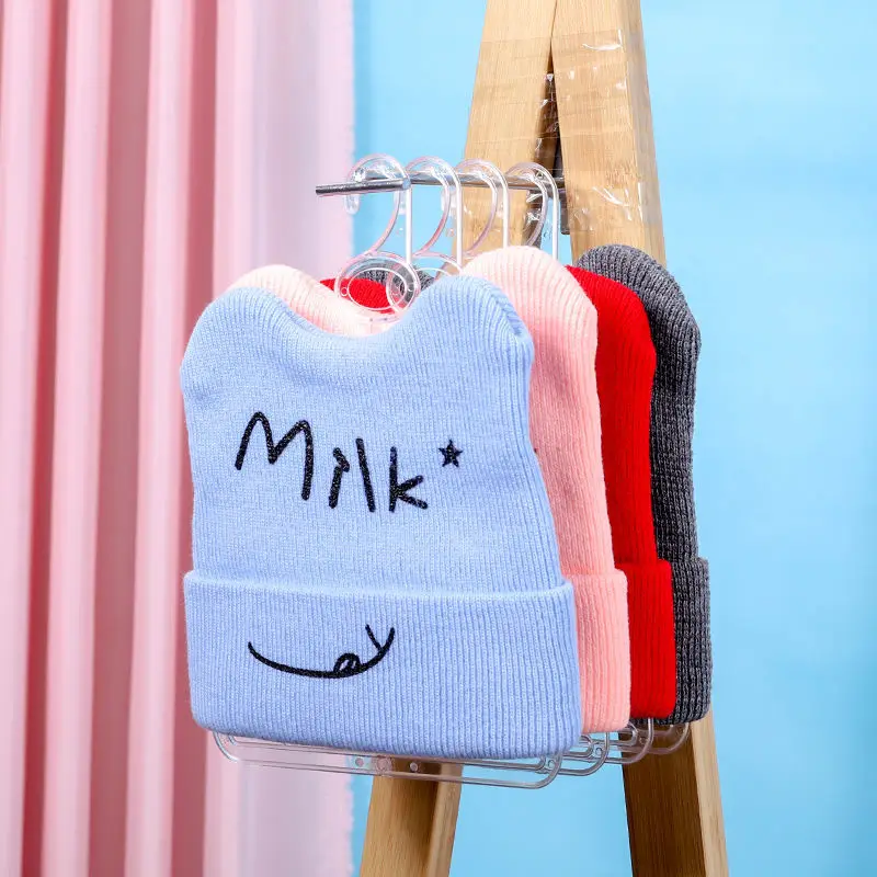 Rak pajangan topi sederhana, c - Baby Clothing Hanging Rack ulasan dan harga